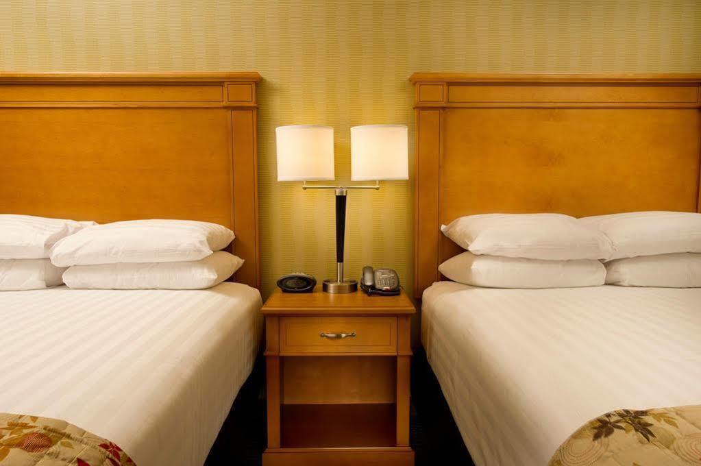 Drury And St Louis Union Station Hotel